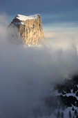 Mont Aiguille : Un alpage entouré de falaises...